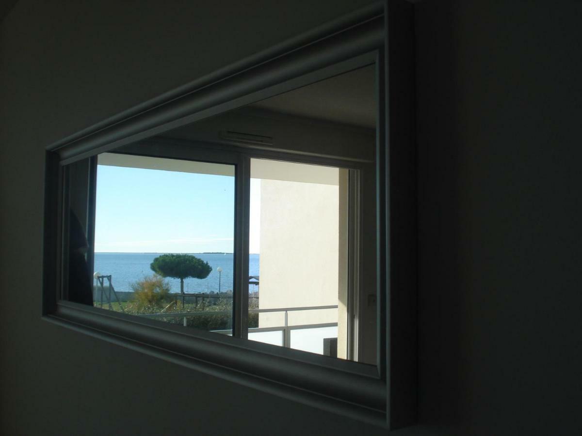 Port Mezua Appartement Mèze Buitenkant foto